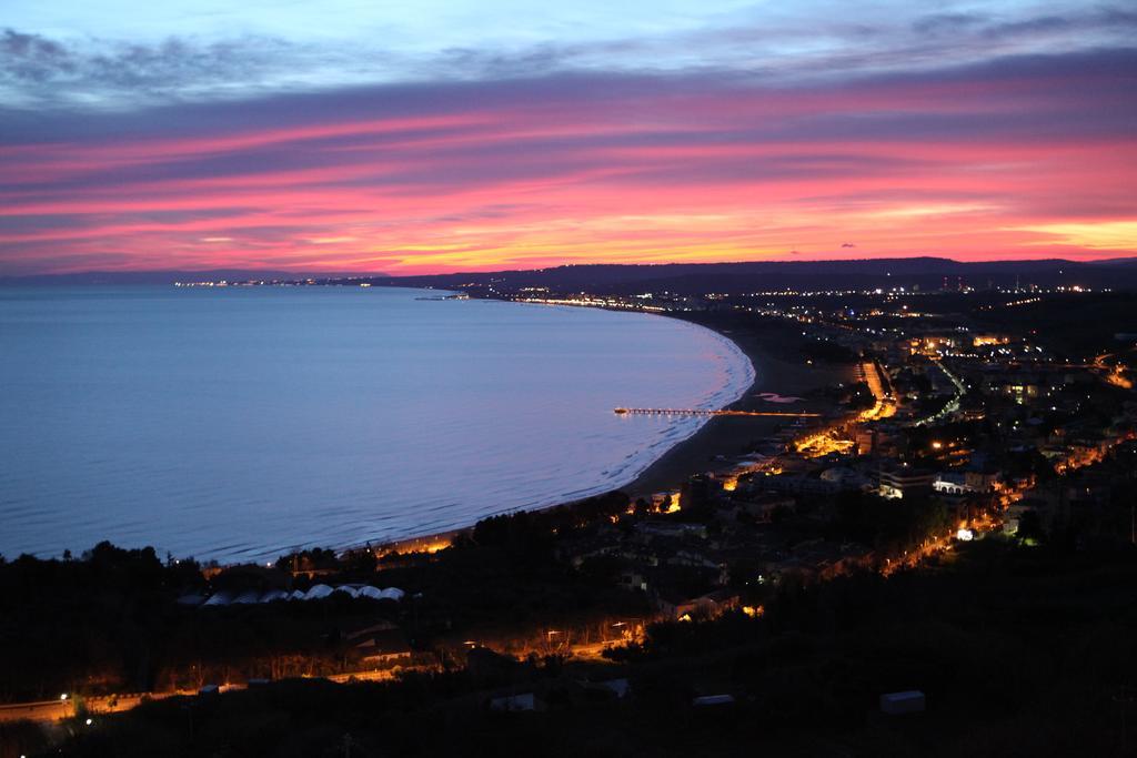 Villa Anna "Davvero Sulla Spiaggia" Vasto Exterior foto